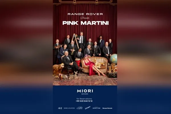 MIORI’de Pink Martini büyüsü: Bedri Rahmi Koyu’nda efsanevi bir geceye hazır olun