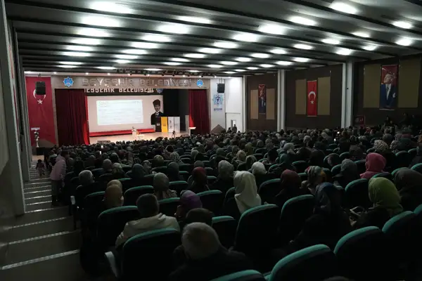 Büyükşehir'in şehir konferansları devam ediyor