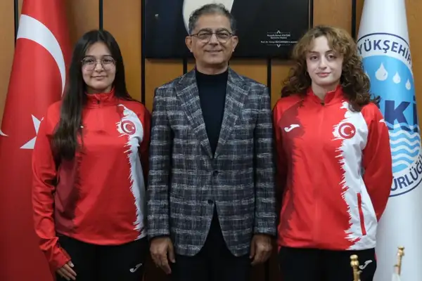 Milli yüzücülerden olimpiyat  öncesi Özen'e ziyaret