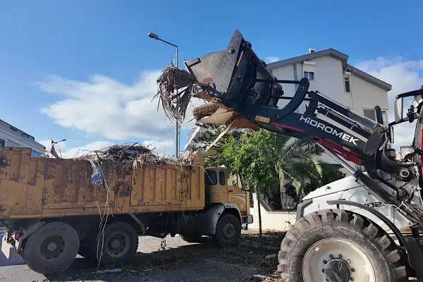 Marmaris Belediyesi'nden atık uyarısı