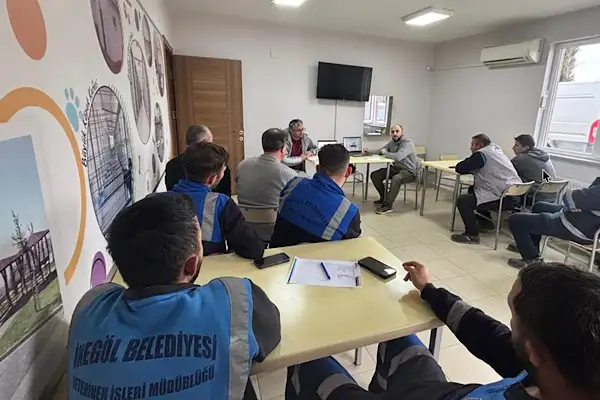 İnegöl'de kurum içi eğitimler sürüyor