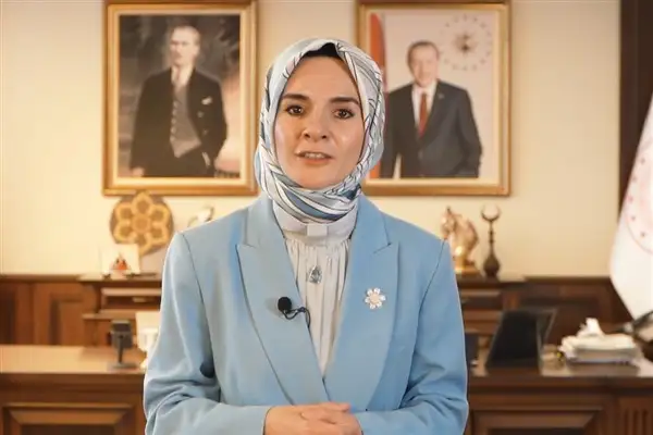 Bakan Göktaş, Cumhurbaşkanı Erdoğan ile birlikte çocuklarla buluştu