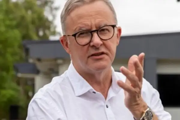 Avustralya Başbakanı NSW orman yangınları hakkında bilgi aldı