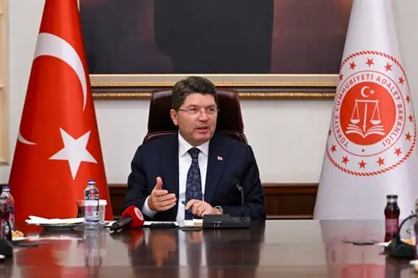 Bakan Tunç’un Fransa temasları 